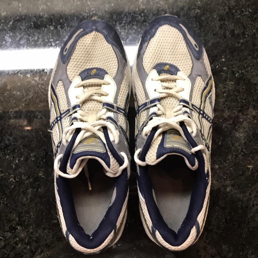 Great ASICS running shoes